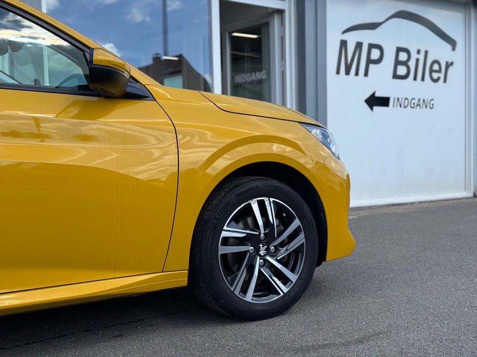 Peugeot 208 1,5 BlueHDi 100 Allure Sky 5d