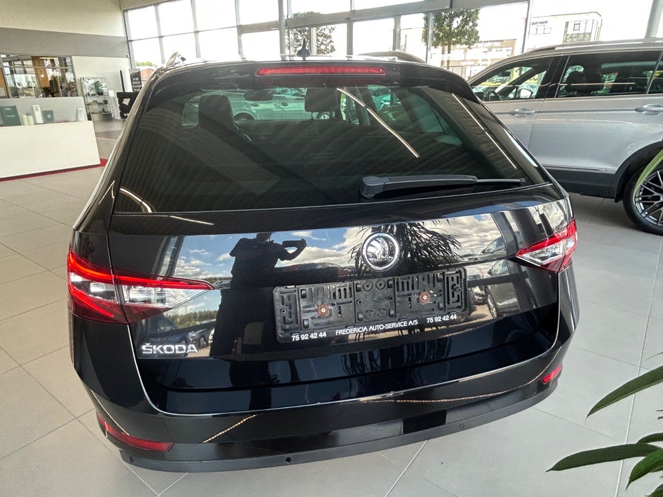 Skoda Superb 1,5 TSi 150 Business Combi DSG 5d