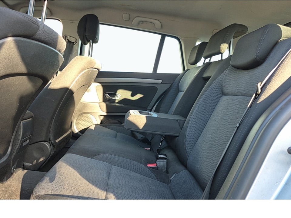 Renault Laguna III 1,5 dCi 110 Expression Sport Tourer 5d