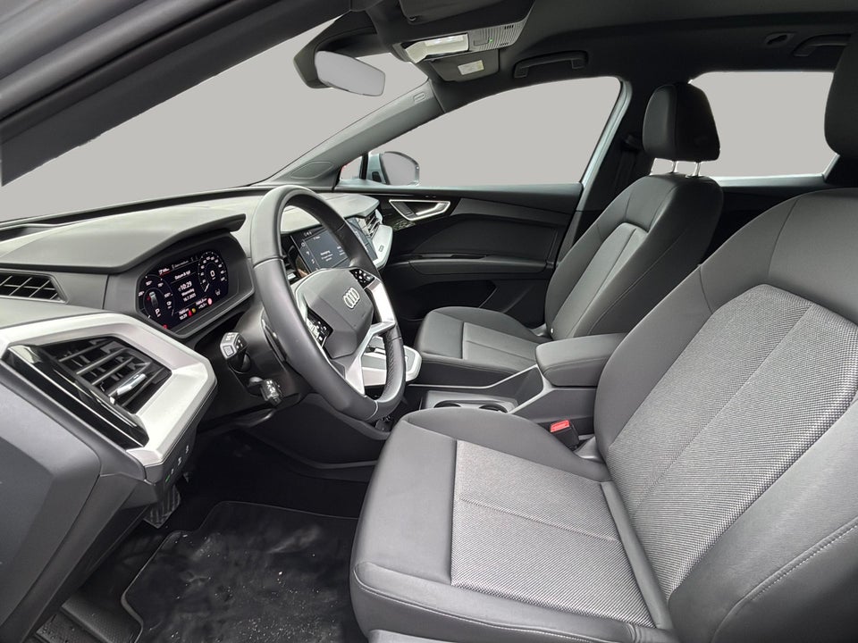 Audi Q4 e-tron 45 Advanced 5d