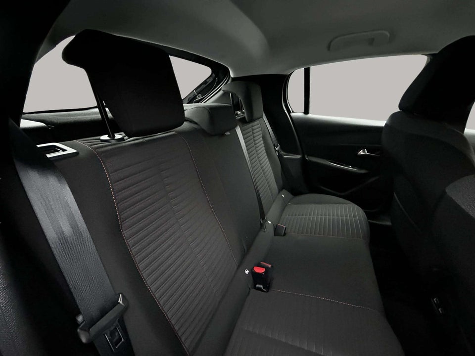 Peugeot e-208 50 Active Pack 5d