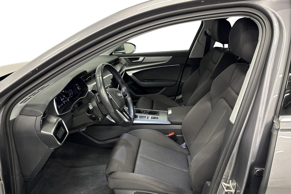 Audi A6 50 TFSi e Sport quattro S-tr. 4d