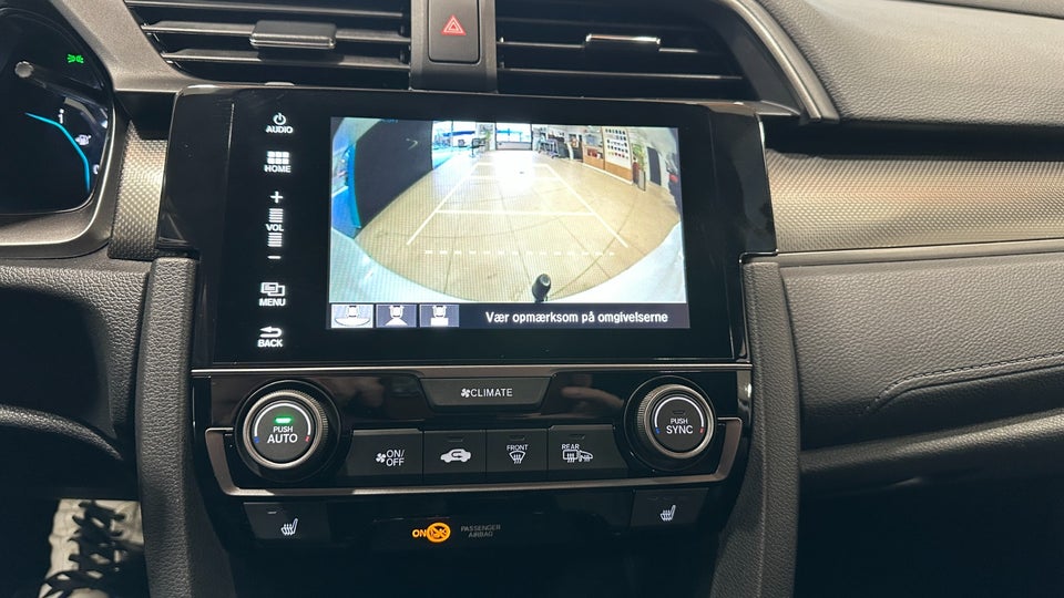 Honda Civic 1,0 VTEC Turbo Elegance CVT 5d