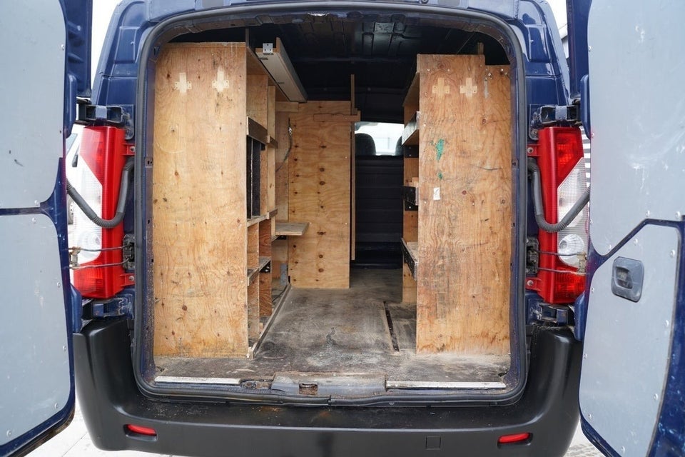 Toyota ProAce 2,0 D 128 T2 L2H1 4d