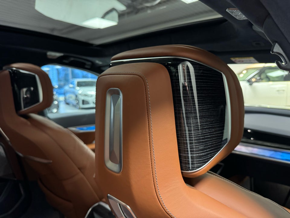 BMW i7 xDrive60 M-Sport 4d