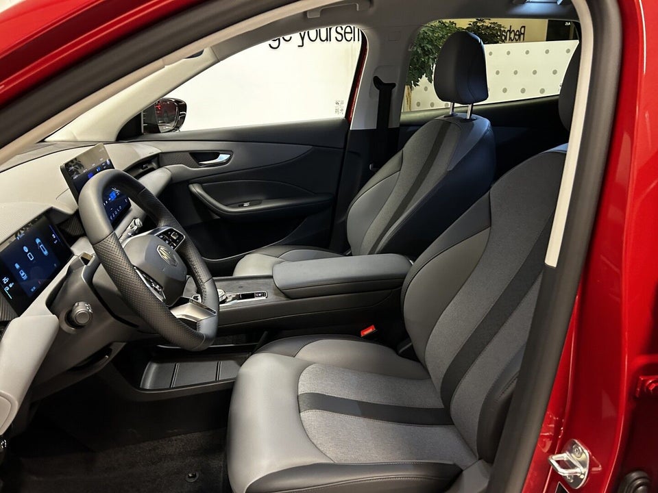 MG MGS5 64 Luxury 5d