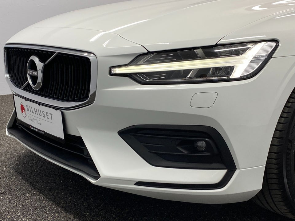 Volvo V60 2,0 D3 150 Momentum aut. 5d