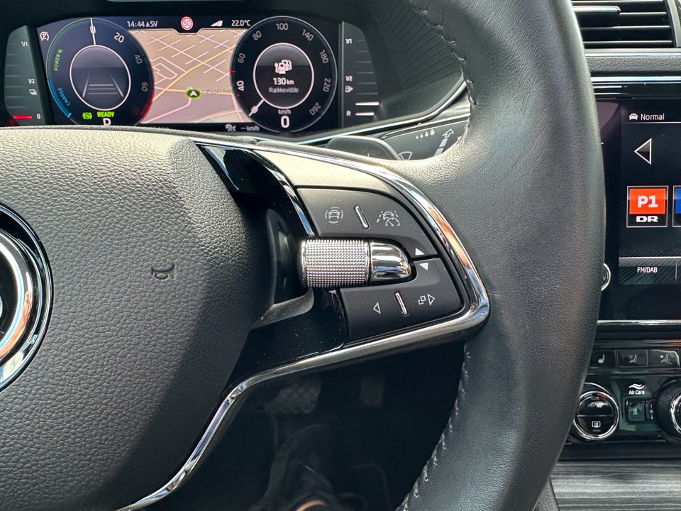 Skoda Superb 1,4 TSi iV Plus Combi DSG 5d