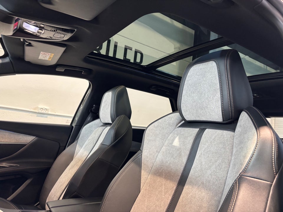 Peugeot 3008 1,6 Hybrid GT Line EAT8 5d