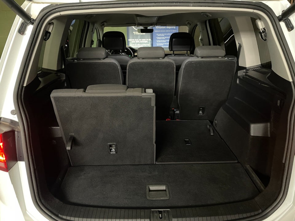 VW Touran 1,8 TSi 180 Highline DSG 7prs 5d