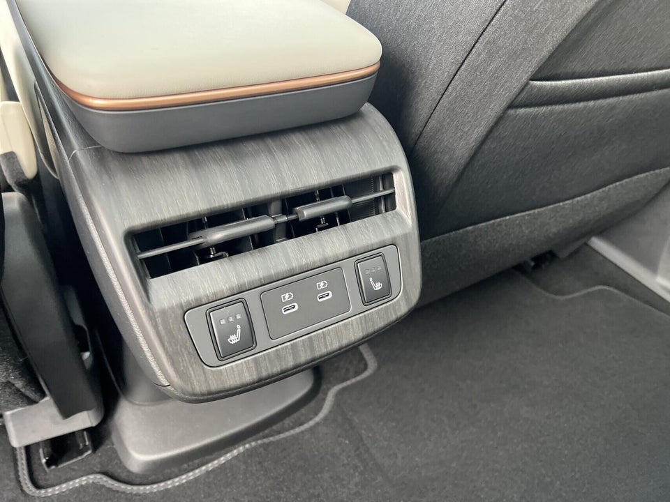 Nissan Ariya 87 Evolve 5d