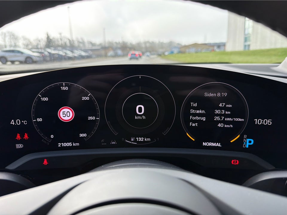 Porsche Taycan 4S Performance+ 4d