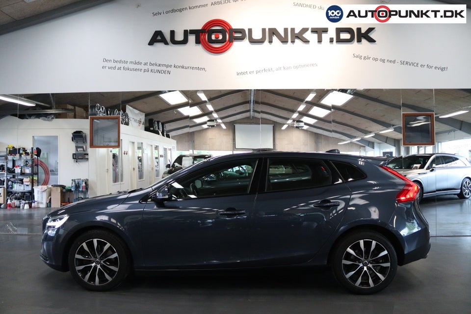 Volvo V40 1,5 T3 152 Dynamic Edition aut. 5d