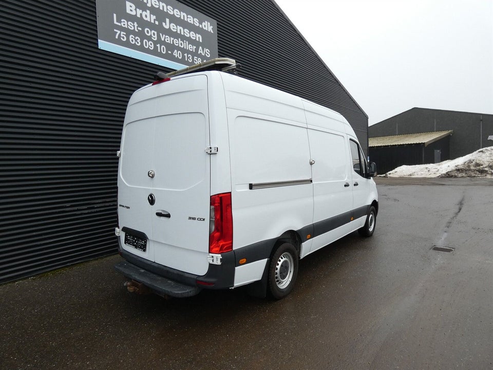 Mercedes Sprinter 316 2,2 CDi A2 Kassevogn RWD