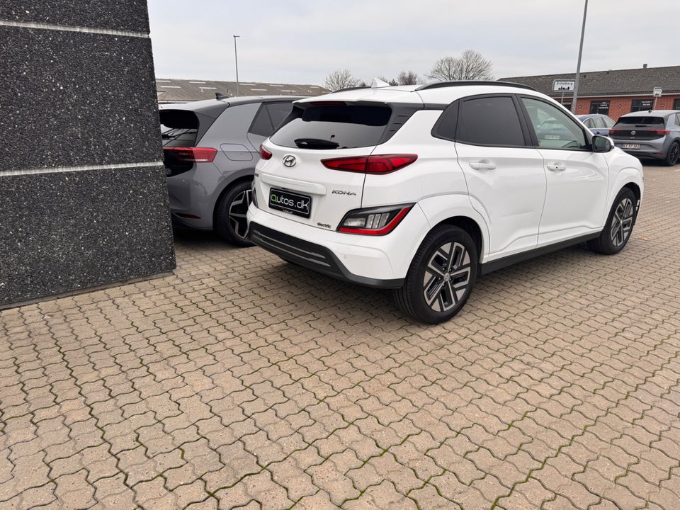 Hyundai Kona 64 EV Trend 5d