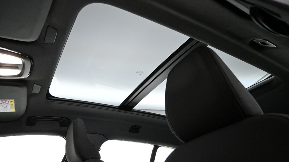 Volvo XC40 ReCharge Twin Ultimate 5d