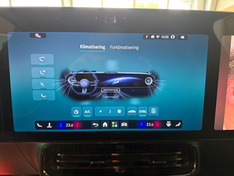 Mercedes CLA250+ electric AMG Line 4d