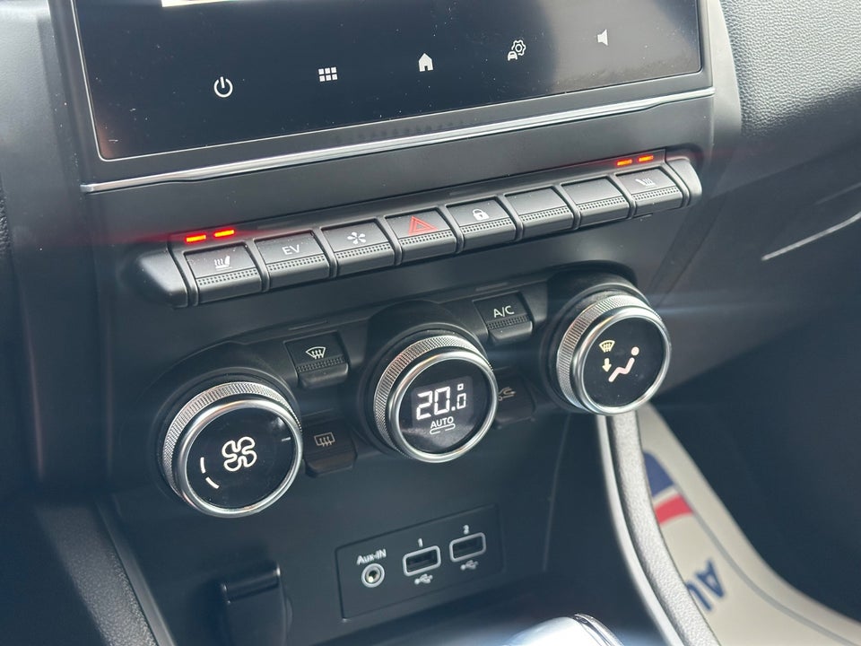 Renault Captur 1,6 E-Tech Intens 5d