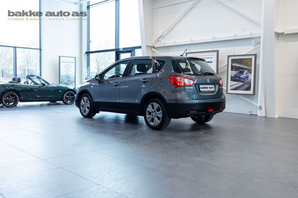 Suzuki S-Cross 1,0 Boosterjet Comfort 5d