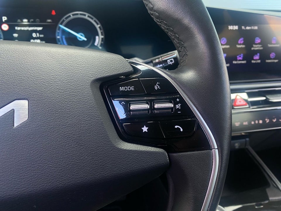 Kia Niro 64 EV Prestige 5d