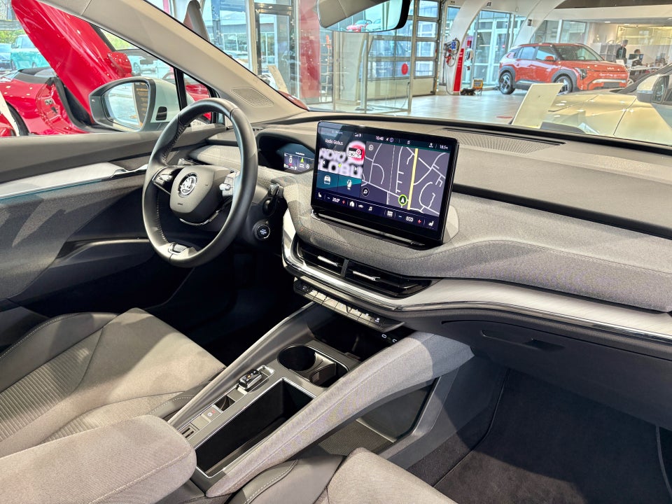 Skoda Enyaq 80 iV Loft 5d