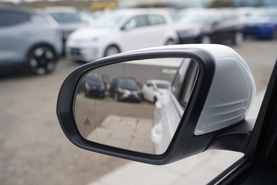 Mercedes EQB250+ AMG Line 5d