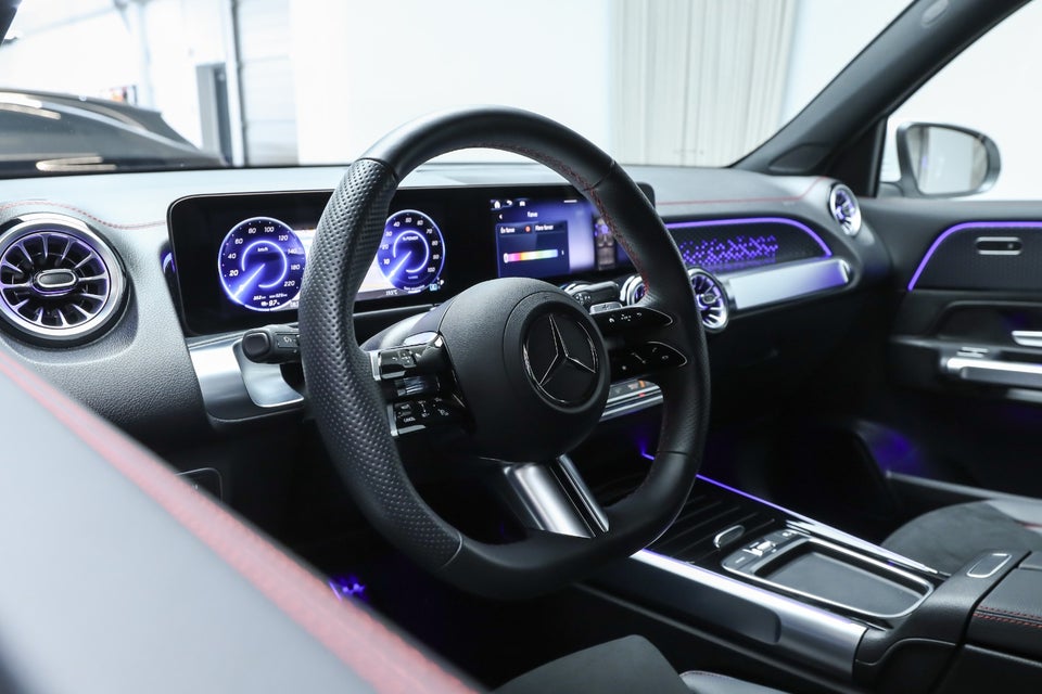 Mercedes EQB250+ AMG Advance 5d