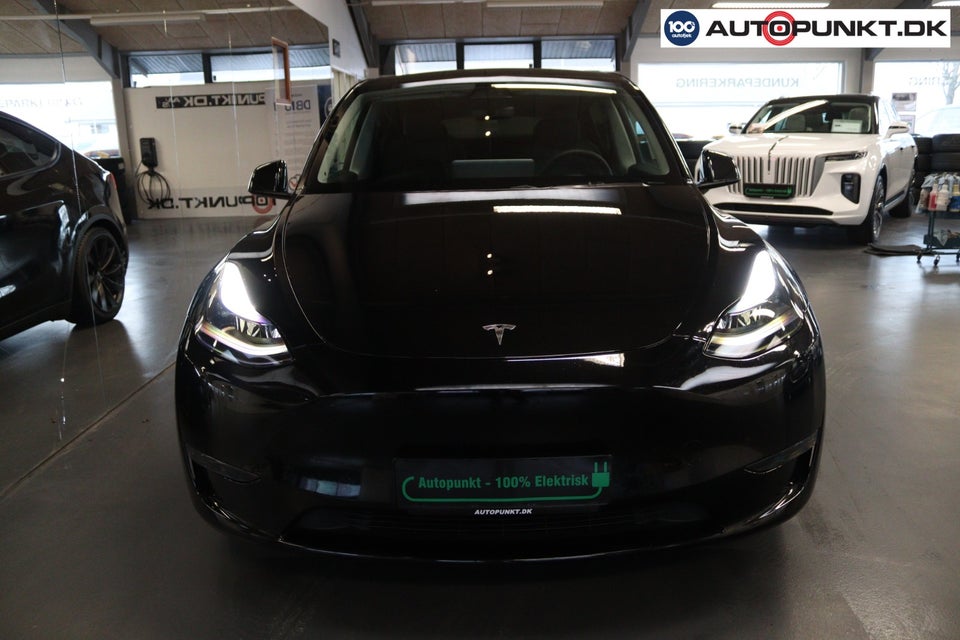 Tesla Model Y Performance AWD 5d