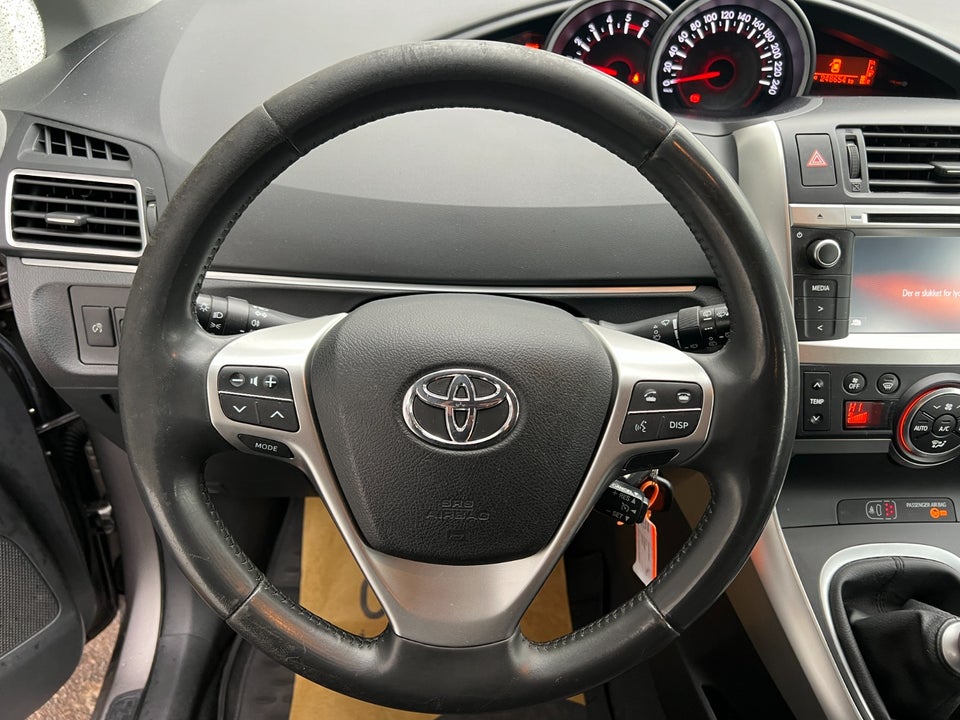 Toyota Verso 1,6 D-4D T2 Touch 7prs 5d