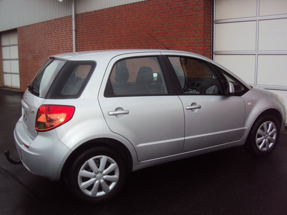 Suzuki SX4 1,6 CombiBack S+ 5d