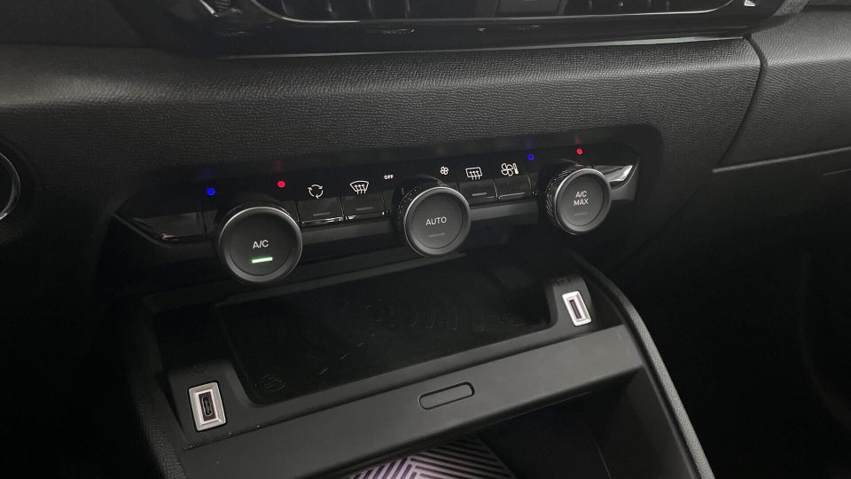 Citroën ë-C4 50 Shine 5d