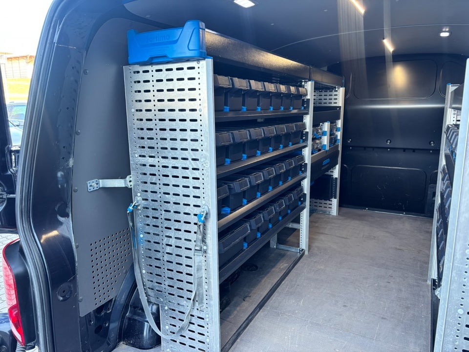 VW Transporter 2,0 TDi 150 Kassevogn DSG 4Motion lang