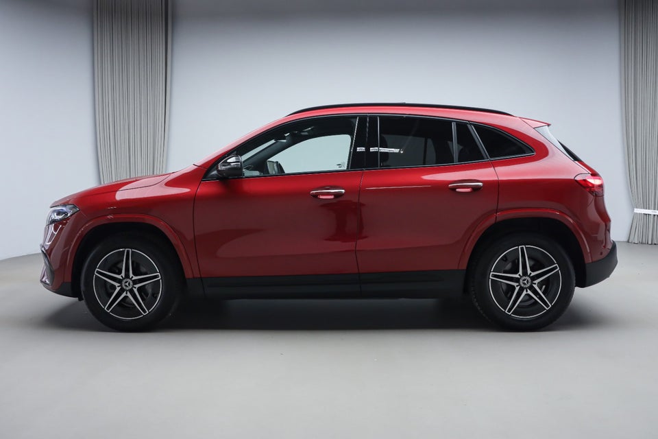 Mercedes EQA350 AMG Line Premium 4Matic 5d