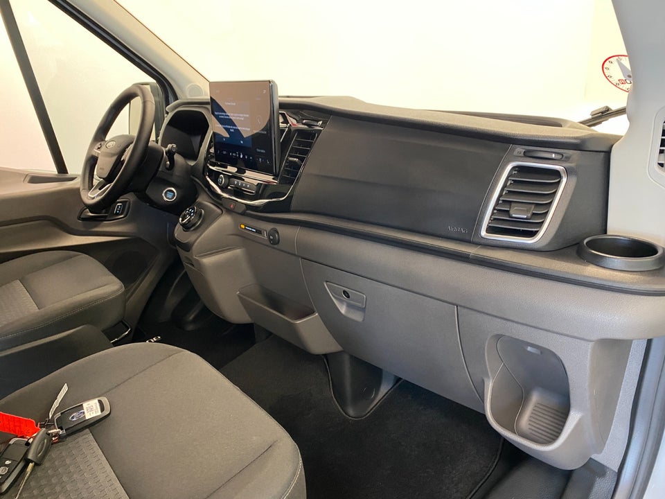 Ford E-Transit 350 L3 Kombi 68 Trend H3 RWD