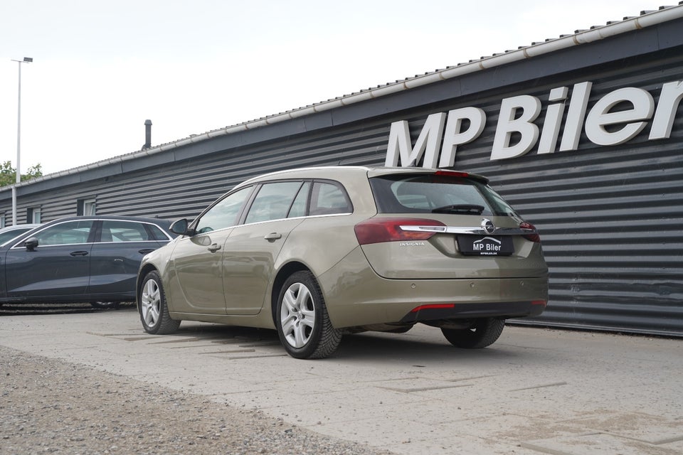 Opel Insignia 1,4 T 140 Edition Sports Tourer eco 5d