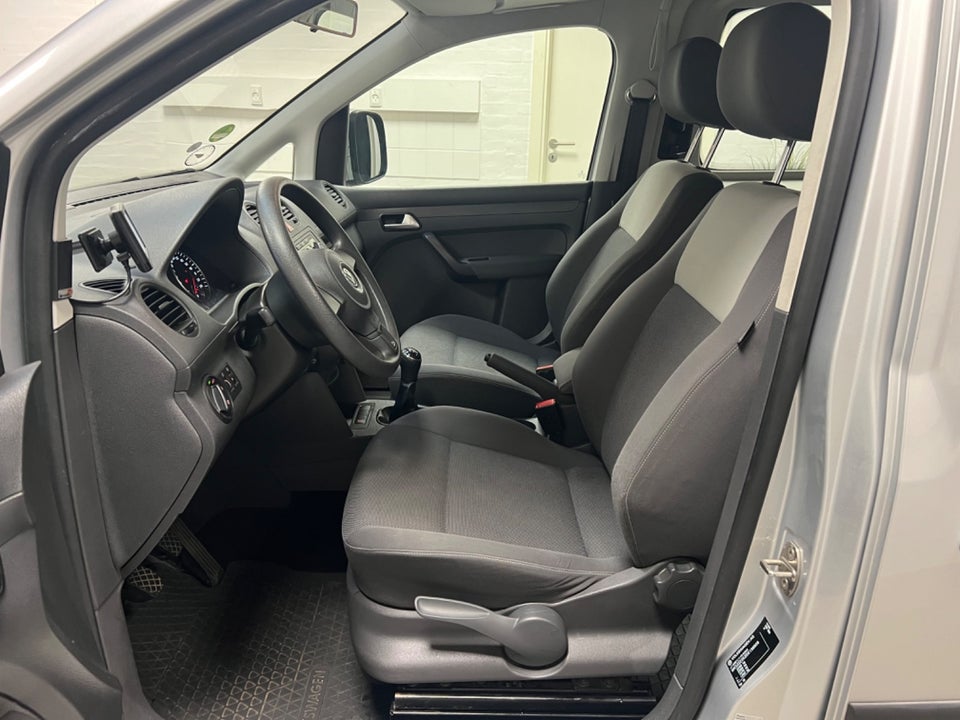 VW Caddy Maxi 1,2 TSi 105 Trendline 5d