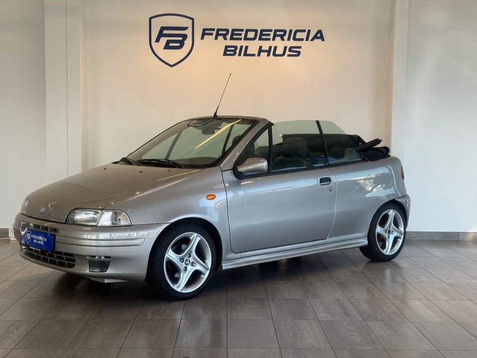 Fiat Punto 1,6 ELX Cabriolet 2d