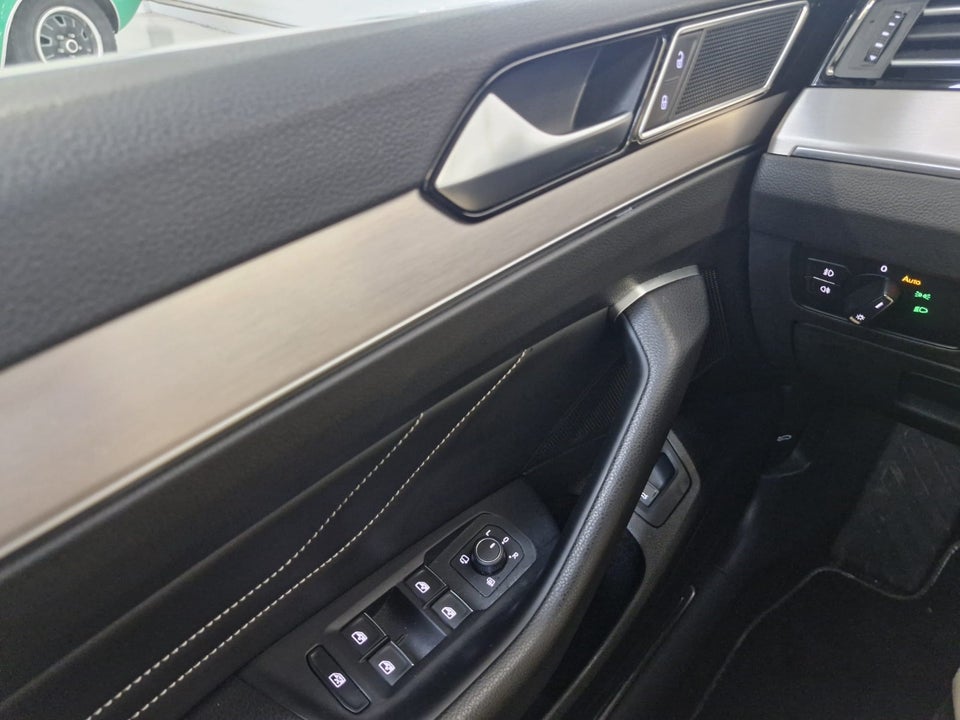 VW Passat 2,0 TSi 190 Elegance+ Variant DSG 5d