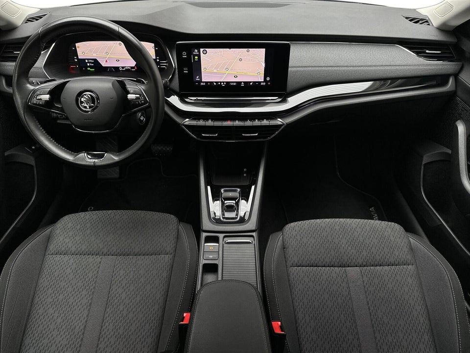 Skoda Octavia 1,4 TSi iV Plus Combi DSG 5d