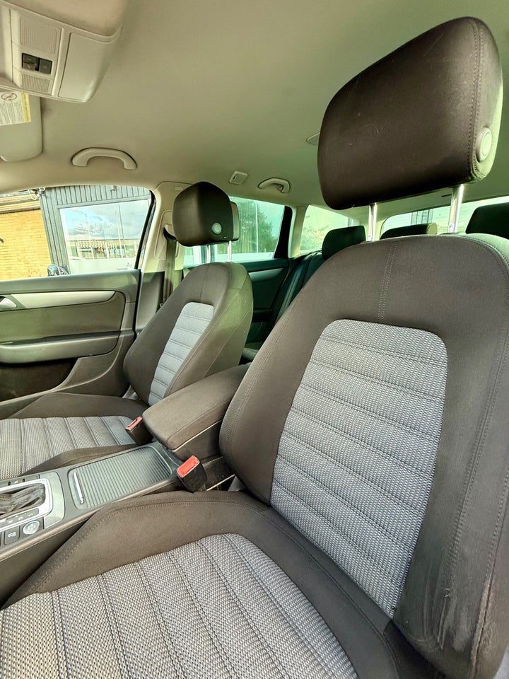 VW Passat 2,0 TDi 140 Highline Variant DSG BMT 5d