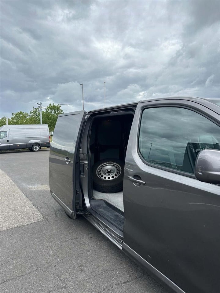 Peugeot Expert 2,0 BlueHDi 180 L2 Premium EAT6 Van