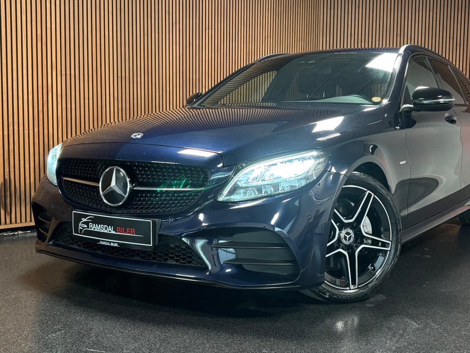 Mercedes C220 d 2,0 AMG Line Night Edition stc. aut. 5d