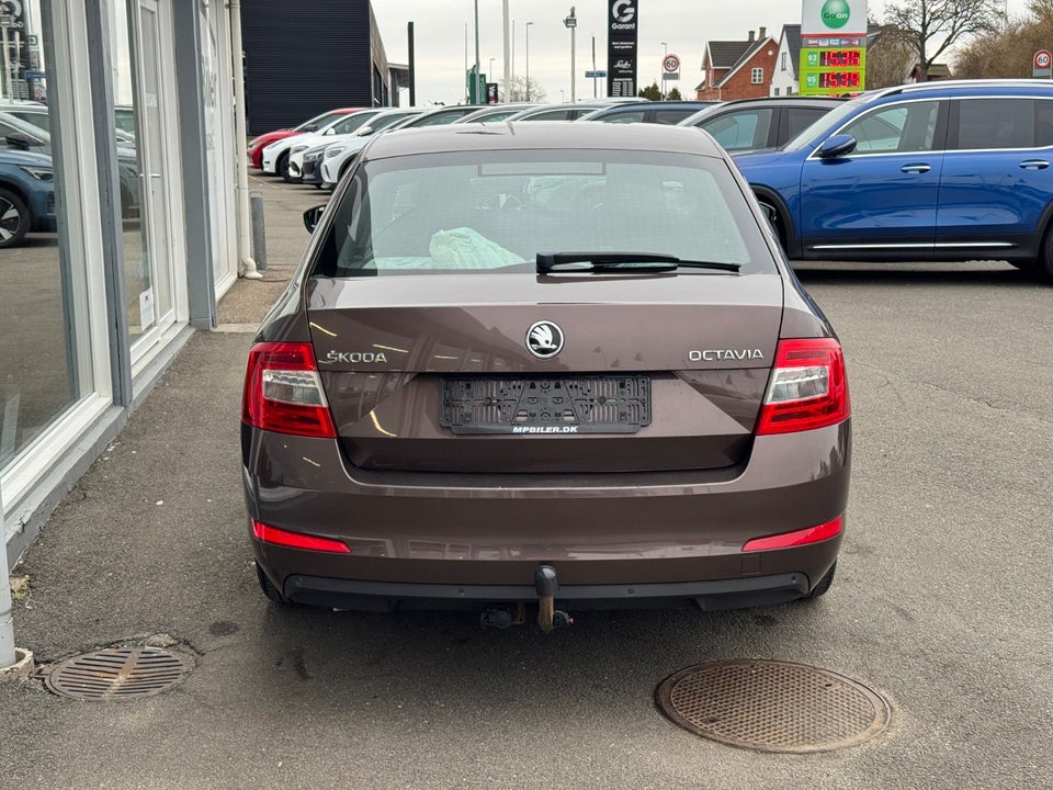 Skoda Octavia 1,4 TSi 140 Active 5d