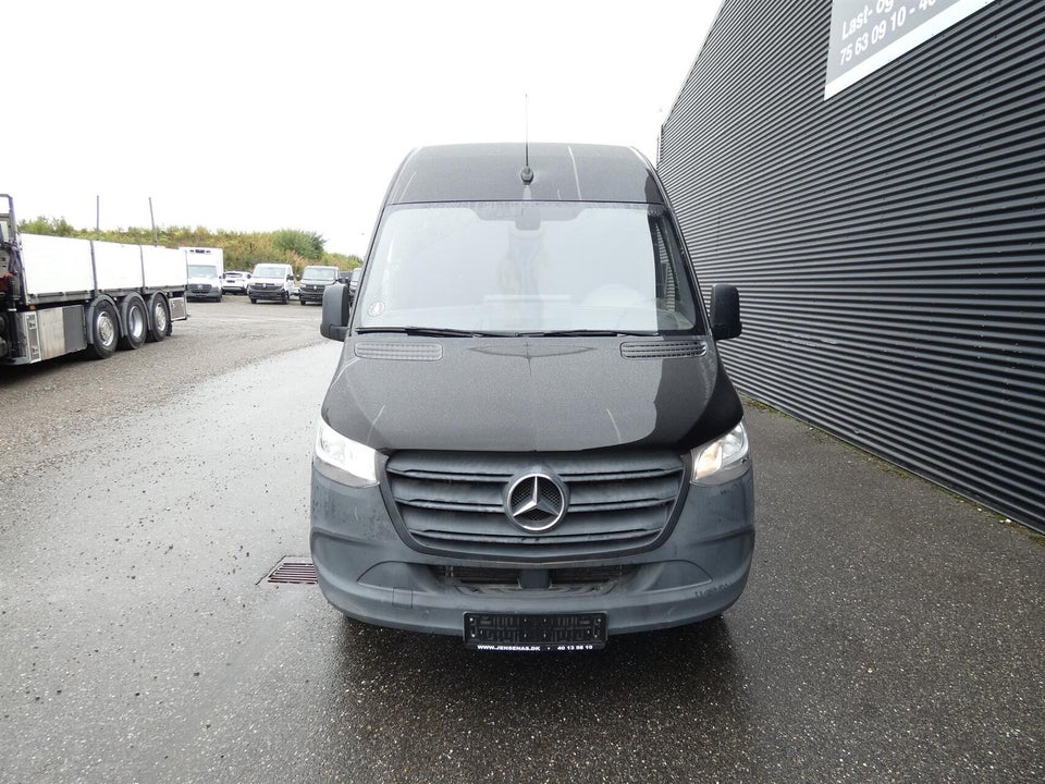 Mercedes Sprinter 317 2,0 CDi A2 Kassevogn aut. RWD