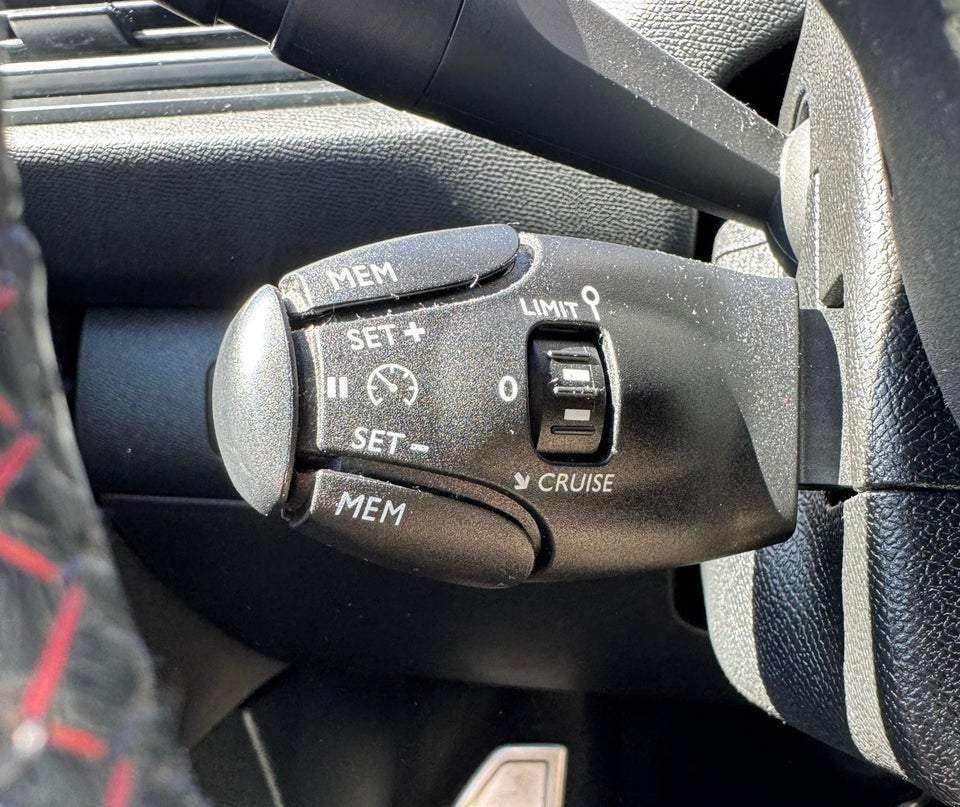 Peugeot 308 1,2 e-THP 130 GT Line SW EAT6 5d