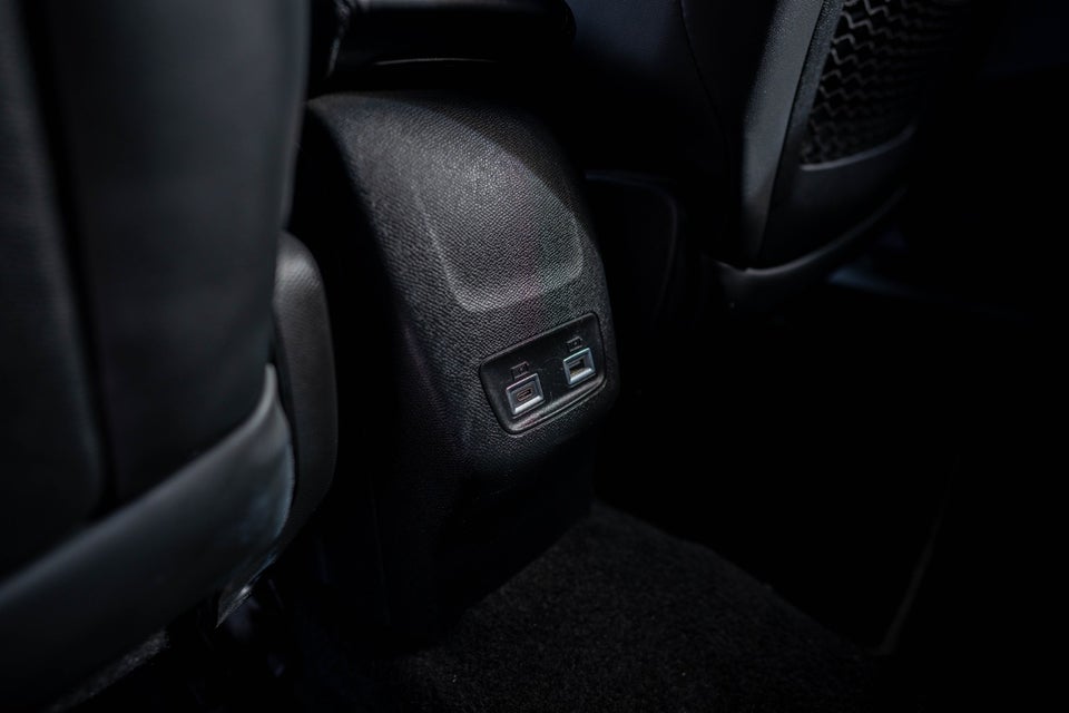 Peugeot e-2008 54 GT 5d