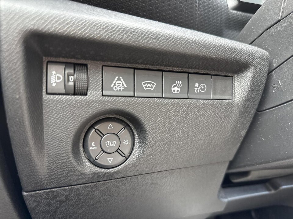 Citroën ë-C4 50 Shine 5d