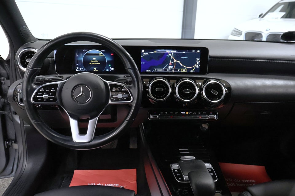 Mercedes A200 1,3 Progressive Line aut. 5d