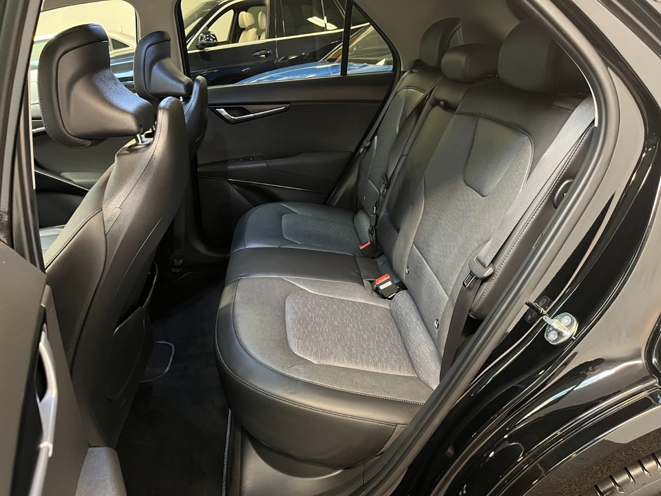 Kia Niro 64 EV Inspiration 5d