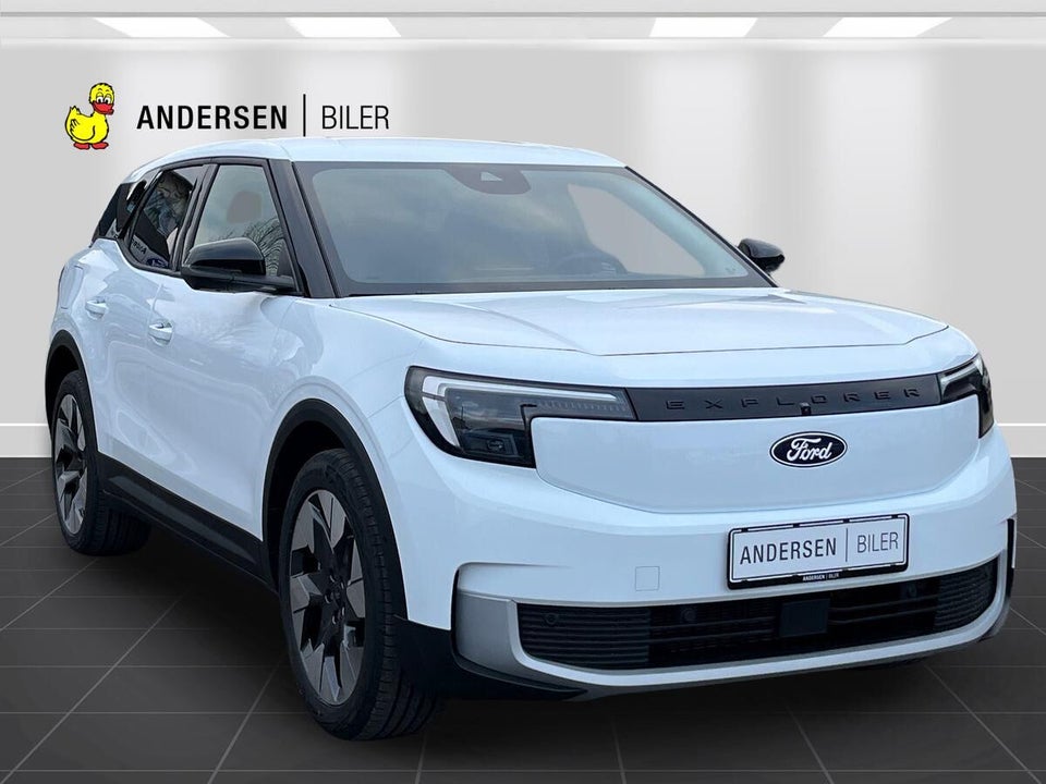 Ford Explorer 82 Premium Extended Range 5d